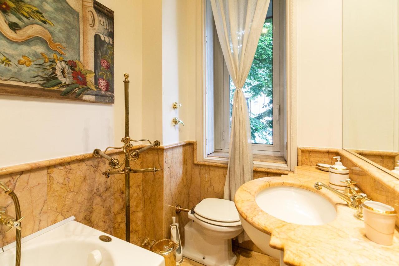 Klimt - Jacuzzi 5 Star - Luxury Design Apartment Milaan Buitenkant foto