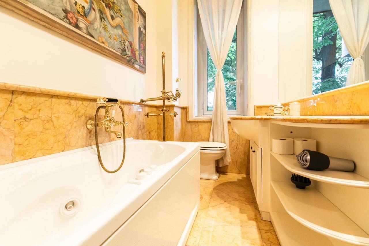 Klimt - Jacuzzi 5 Star - Luxury Design Apartment Milaan Buitenkant foto